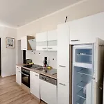 アパート Up Residences