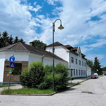 Up Residences Apartment *