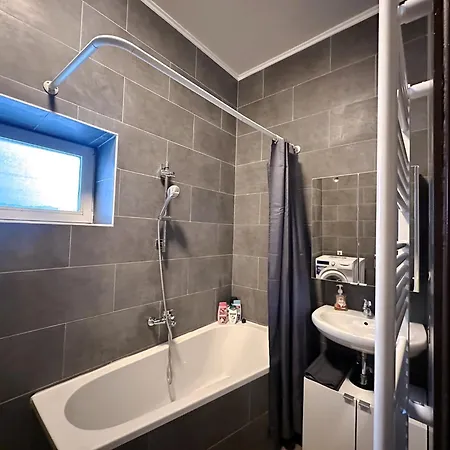 Up Residences شقة بادن